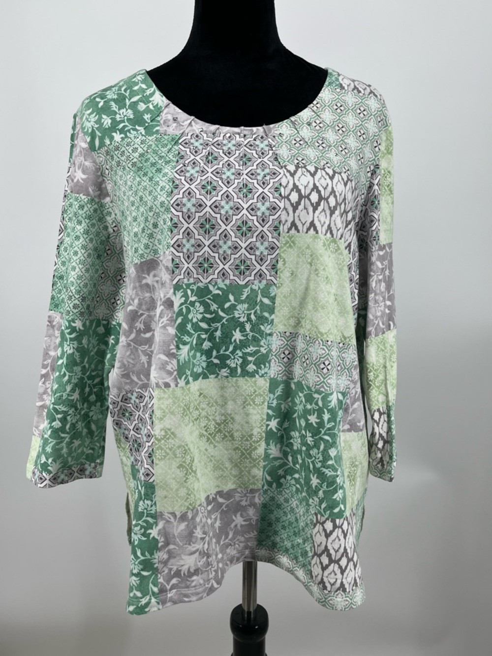 Alfred Dunner Green & Gray Patchwork Scoop Neck Long Sleeve Tee sz XL